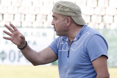 Χατζάρας: «Δεν φεύγω από τον Πιερικό»