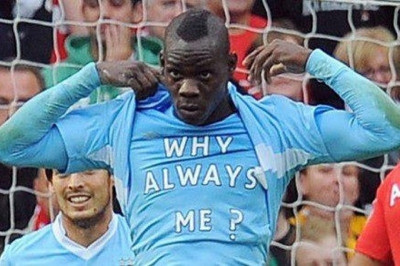 «Γλέντι» με τέσσερις συνοδούς για Μπαλοτέλι!