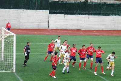 Τα λένε με Ξενάριο στον Αχιλλέα