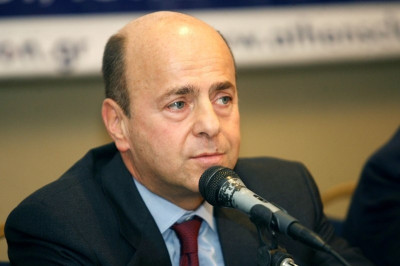 Αλαφούζος: «Ο ασθενής πεθαίνει και πρέπει να τον γλιτώσουμε»