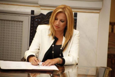 Εκλογές 2012 - Φώφη Γεννηματά: Να περιμένουμε τα αποτελέσματα