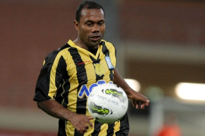 Τζούνιορ: «Αφήνω πίσω μου μια οικογένεια»