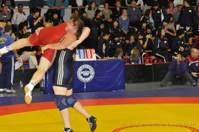 Χάλκινη η Αγόρω Παπαβασιλείου