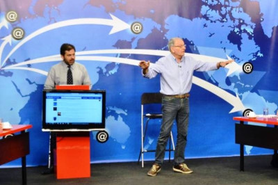 Δείτε LIVE την εκπομπή του Κ. Χαρδαβέλλα στο Newsbomb