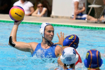 Ρίχνεται στη «μάχη» η εθνική πόλο γυναικών