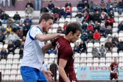 Αμφίβολοι τέσσερις στον ΑΟΧ