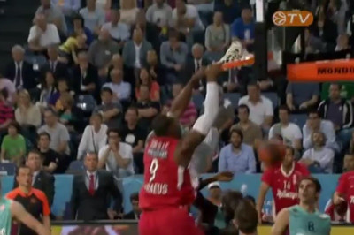 Οι πέντε καλύτερες φάσεις των ημιτελικών σε video