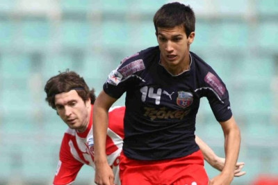 Άγιαξ, Ναϊμέγκεν και Χέρενφεν για Αλεξίου