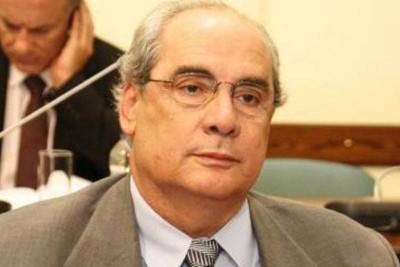Βασίλης Μιχαλολιάκος: «Ολυμπιακός, το ελληνικό θαύμα»