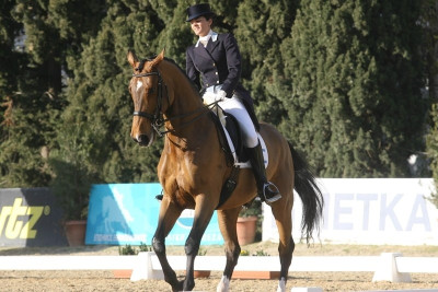 Η Λω ξανά πρωταθλήτρια στο ντρεσάζ