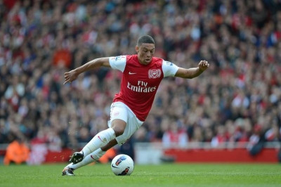 Euro 2012: Συμβουλές Βενγκέρ σε Τσάμπερλεϊν