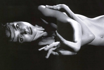 Η φοβερή Μιράντα Κερ γυμνή!