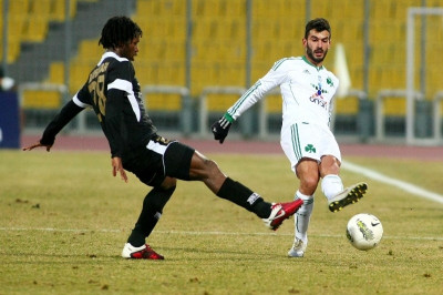 Ανανεώνουν με Δόξα Αμπουμπακάρι και Ουέλινγκτον