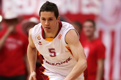 Λάκοβιτς: «Ο Ίβκοβιτς έχει ντοκτορά στο μπάσκετ»!