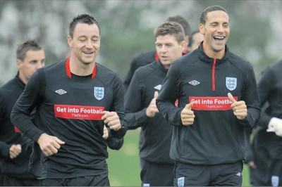 Euro 2012: Εκτός Αγγλίας οι Φέρντιναντ και Κράουτς