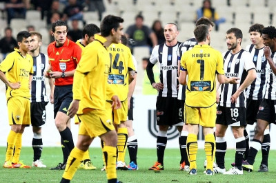 Φωτάκης: «Είσαι καλός... ηθοποιός»