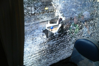 Έσπασαν το πούλμαν του Παναθηναϊκού! (photos)