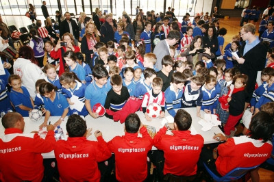Ολυμπιακός: Διπλή επίσκεψη στην Αυστραλία (photos)