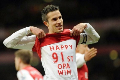 Ρόμπιν φαν Πέρσι… 37 φορές! (video)