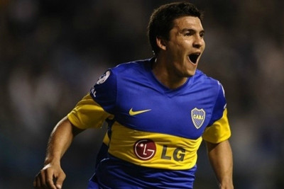 «Περιμένουμε επίσημη πρόταση από Ολυμπιακό για Τσάβεζ»