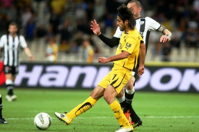 Πρόταση ανανέωσης της ΑΕΚ σε Βάργκας