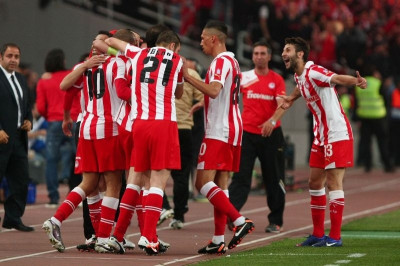 «Ψήνει» φιλικό με Μπενφίκα ο Ολυμπιακός