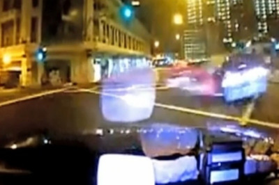 ΣΟΚ - Ferrari παραβιάζει το φανάρι και προκαλεί θανατηφόρο τροχαίο (vid)