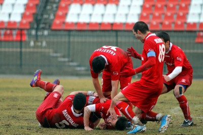 Νίκησε με καθυστέρηση ο Πανσερραϊκός, έχασε το στέμμα η Βέροια