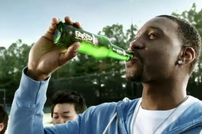 Ο ΜακΓκρέιντι πίνει… μπύρες (video)