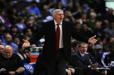 Επιστροφή του Τζέρι Σλόαν στους πάγκους