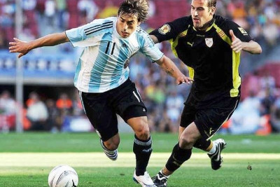 «Ο Λαβέτσι μάλλον θα καταλήξει στην Παρί...»