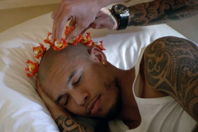 Euro 2012: Τα παιδία… παίζει στην Ολλανδία! (video)