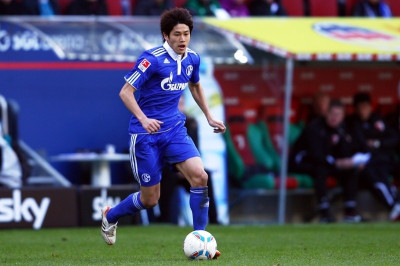 Νέο συμβόλαιο σε Ούτσιντα η Σάλκε