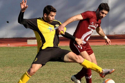 Τους προφυλάσσει για να… έχει ο Δέδες στον Ηλυσιακό!