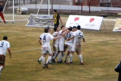 Απουσίες στον Μέγα Αλέξανδρο Ν. Ζίχνης