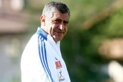 Σάντος: «Ίδιες οι πιθανότητες πρόκρισης»