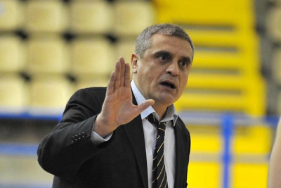 Περιμένει το Περιστέρι ο Πεδουλάκης