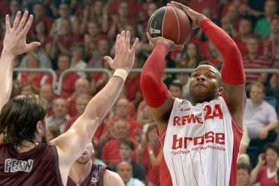 Χαλαρά στους τελικούς η Μπάμπεργκ