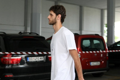 Πρόβλημα στη γάμπα ο Περπέρογλου