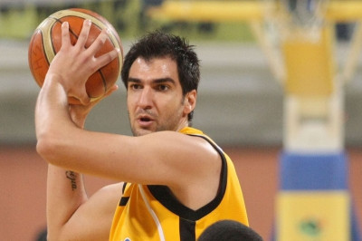 Διακανονισμό με Ταπούτο θέλει ο Άρης