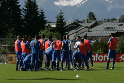 Έδειξε 11άδα για Αρμενία ο Σάντος