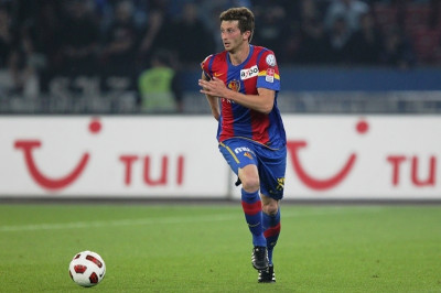 «Βλέπει» Άμπραχαμ το Αμβούργο