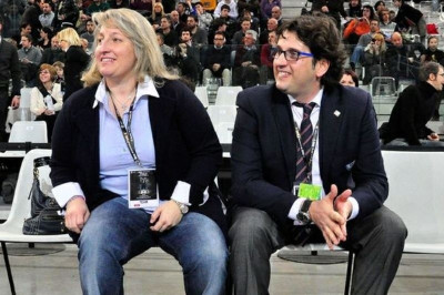 «Σπίτι τους, Πέρκινς και Σερμαντίνι»