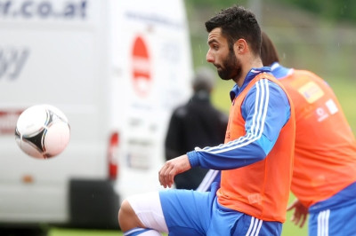 Όταν η μπάλα... χαμογελάει στον Τζαβέλλα