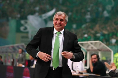 Ζοτς: «Το καλύτερο παιχνίδι στο ΣΕΦ για τον τίτλο»