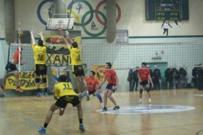 Λύση συνεργασίας Χαλβατζάρα με ΑΕΚ