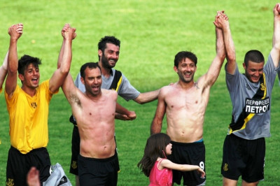 Μένουν στην Αναγέννηση Καρδίτσας οι… σημαίες