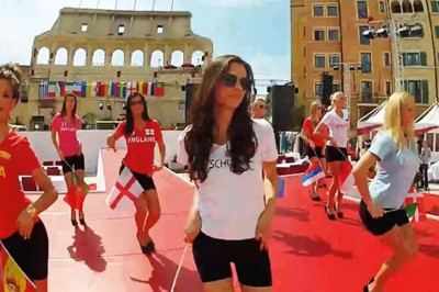 Euro 2012: Η πρόβα για τα καλλιστεία (video)