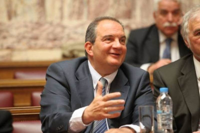 Καραμανλής: «Στήριξη της ΝΔ με όλες μας τις δυνάμεις»