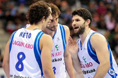 Θέλει να κρατήσει Παπαμακάριο η Λαγκούν Άρο